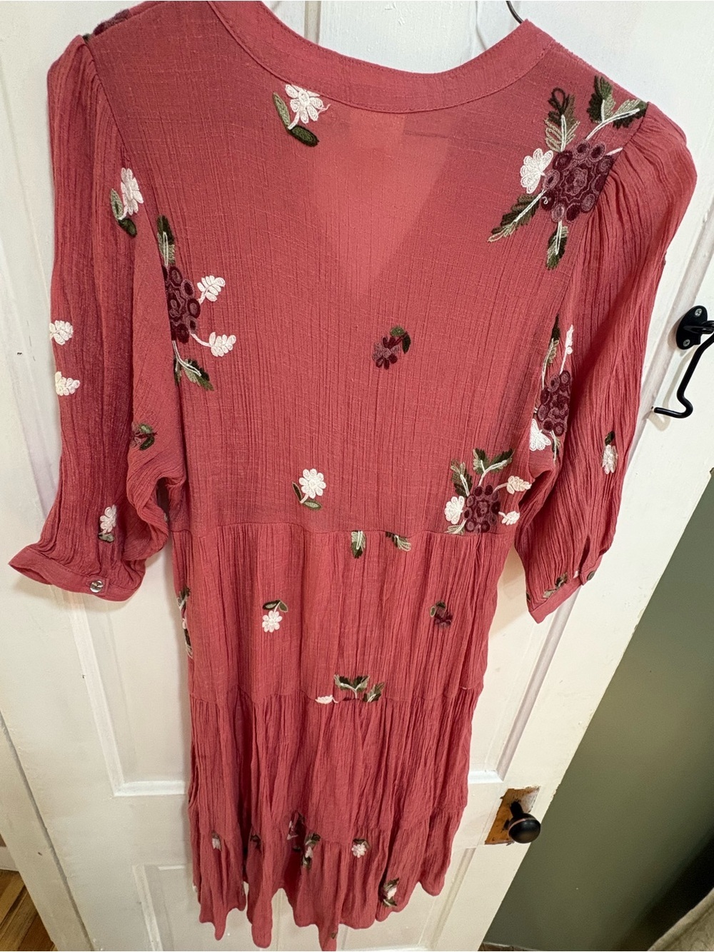 fig and flower Dusty Rose Floral Tiered Midi Dress - Picture 11 of 13